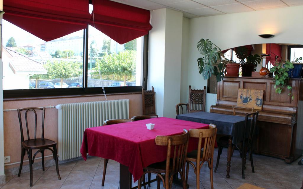 Hotel Evian Express - Terminus Eksteriør billede