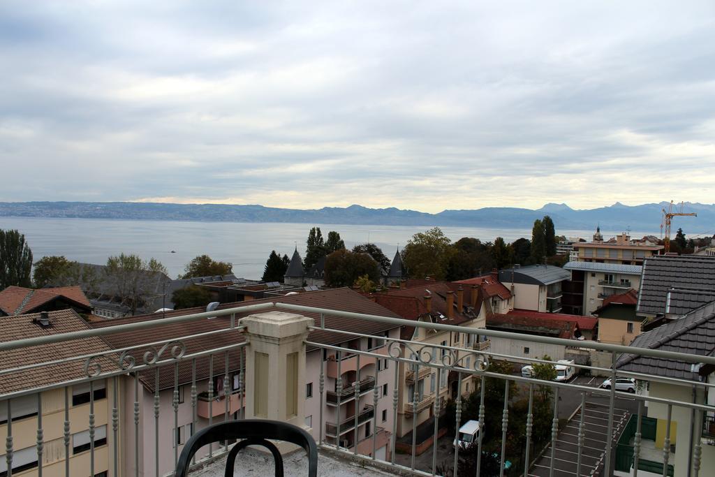 Hotel Evian Express - Terminus Eksteriør billede