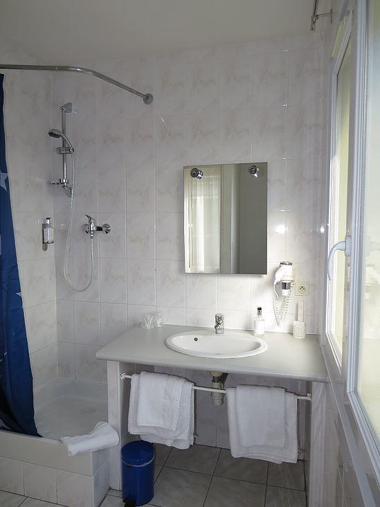 Hotel Evian Express - Terminus Eksteriør billede