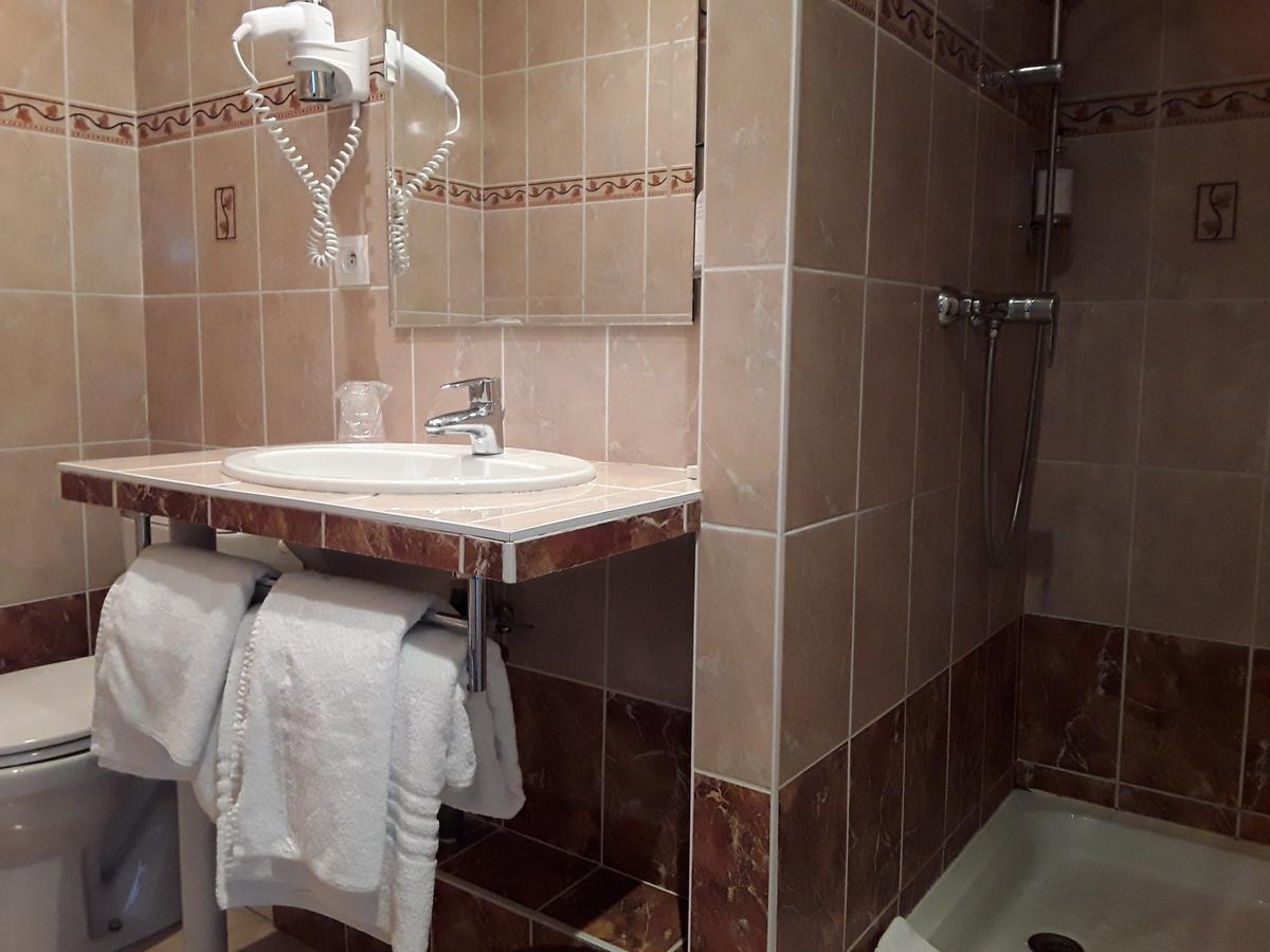 Hotel Evian Express - Terminus Eksteriør billede